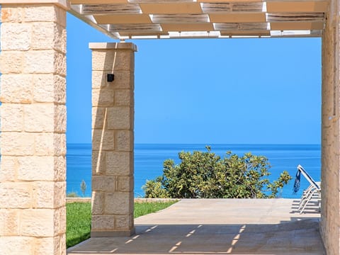 für 24 Personen in Draia, Kreta (West-Kreta)