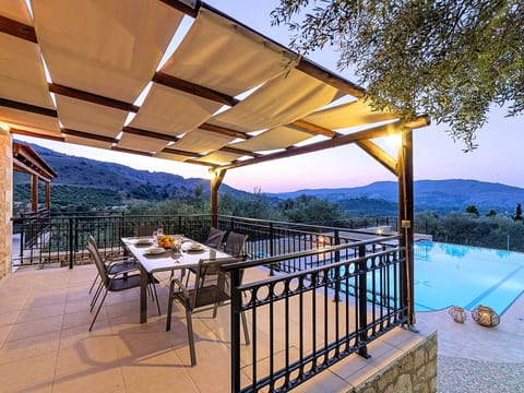 für 12 Personen in Chania, Kreta (West-Kreta)
