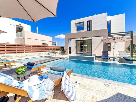 Ferienvilla "Minaos Maxima" mit privatem Pool
