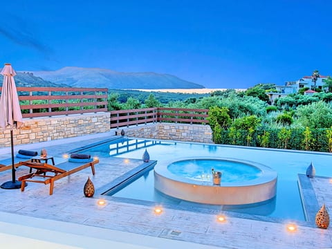 Ferienvilla "Minaos Maxima" mit privatem Pool