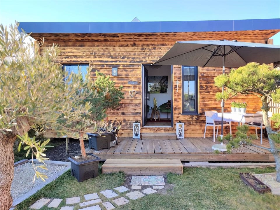 Tolles Ferienhaus mit Garten, Grill und Terrasse - Fertőrákos