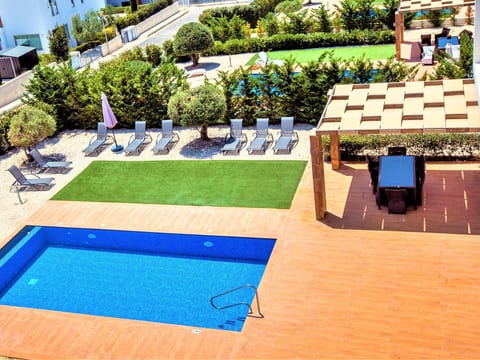 Luxuriöse Villa mit privatem Pool und Whirlpool