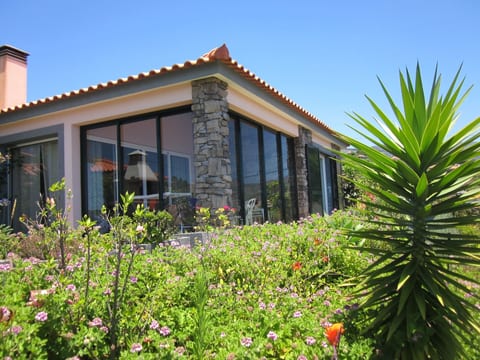 für 4 Personen ca. 90 m² in Estreito da Calheta, Madeira (Südküste von Mad