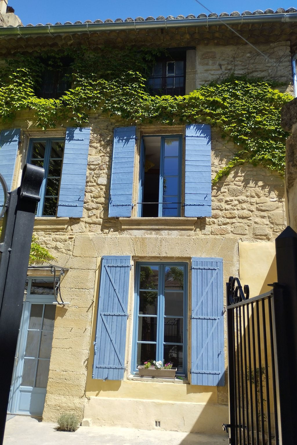 Dorfhaus mit Terrasse