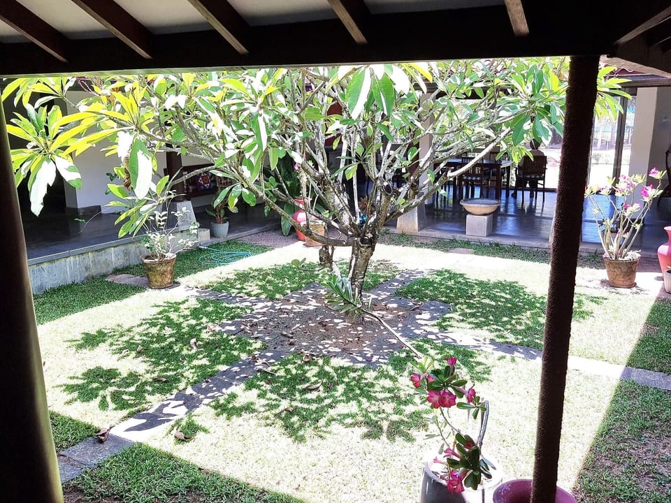 Villa Ardeen Villa avec piscine à débordement - Kudawella