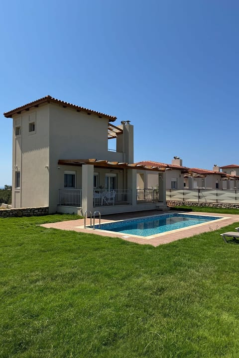 "Panor Villas" mit eigenem Pool