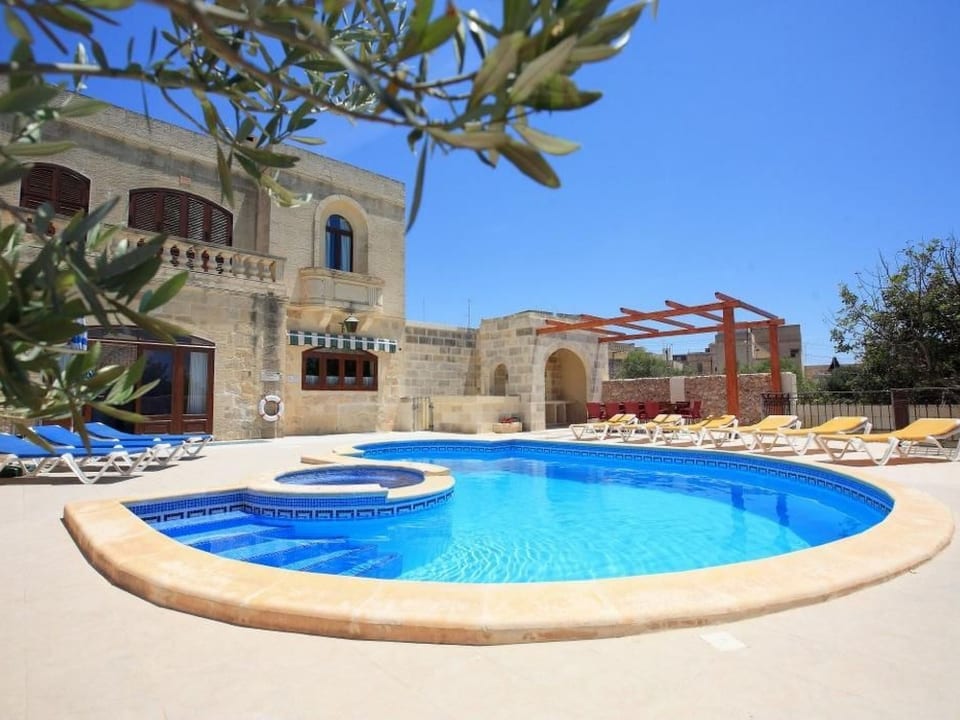 Villa Ta Menzja con jardín, parrilla y terraza - Xagħra
