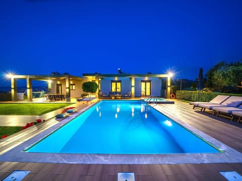 Luxus-Villa Freier beheizter Pool Atemberaubende Aussicht Kreta