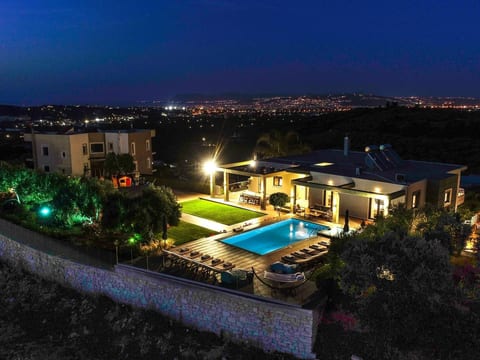 Luxus-Villa Freier beheizter Pool Atemberaubende Aussicht Kreta