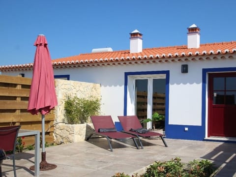 Haus Bamboo in Odeceixe mit ruhiger Terrasse