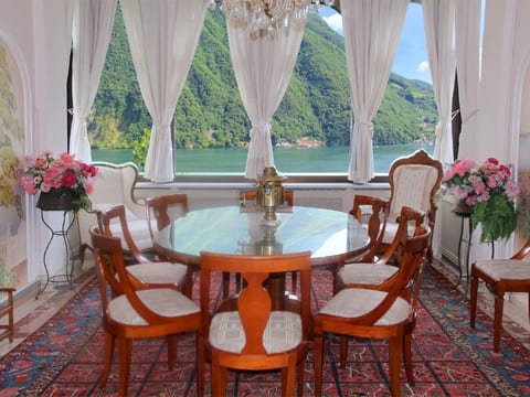 Bel Etage