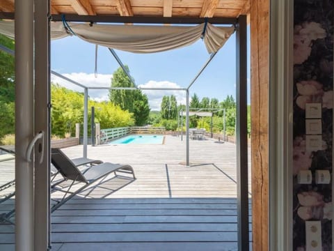 mit Privatpool in Gagnieres
