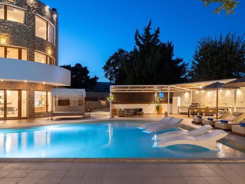 Villa Hamilton für 12 Personen in Rhodos-Stadt