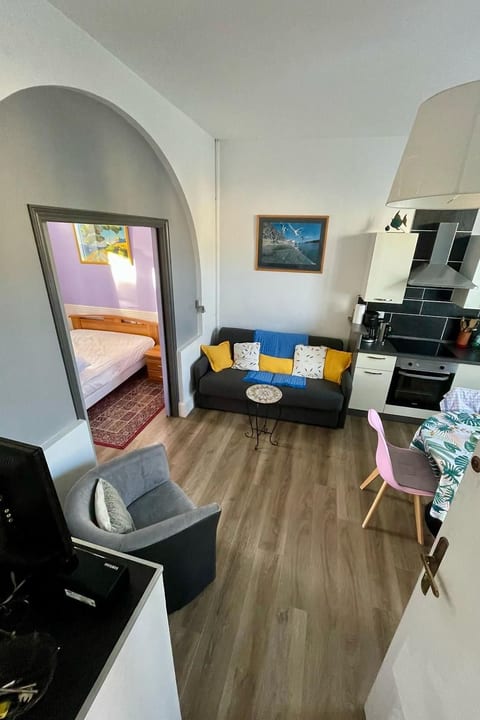 Hübsche Zweizimmerwohnung in Strandnähe