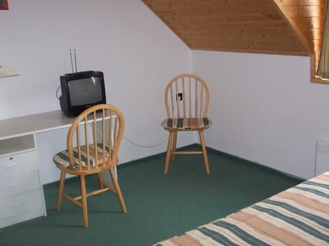 Appartement B in Strandnähe mit Terrasse und Grill