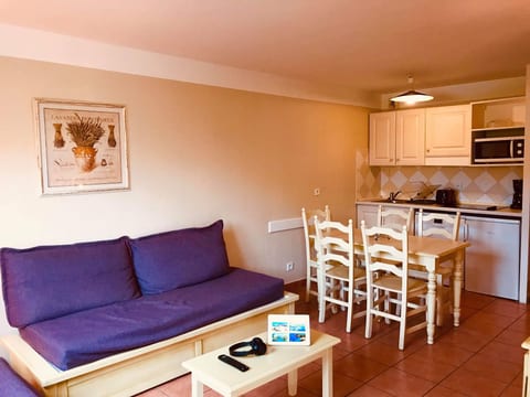 Golf de ST Tropez ,Wohnung mit Balkon