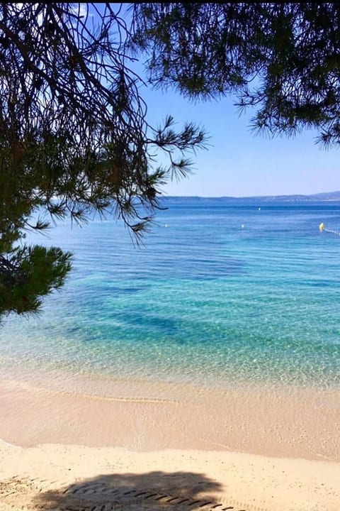 Golf de ST Tropez ,Wohnung mit Balkon