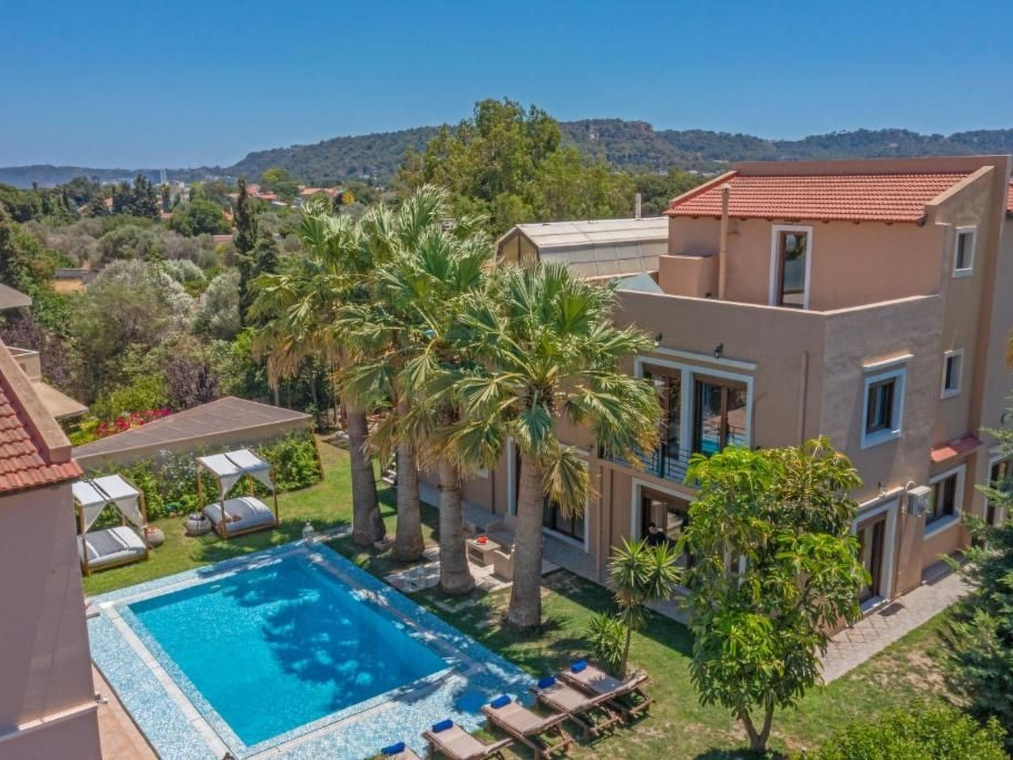 mit Privatpool für 20 Personen in Ialysos, Dodekanes