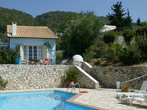 Villa Kiparissi