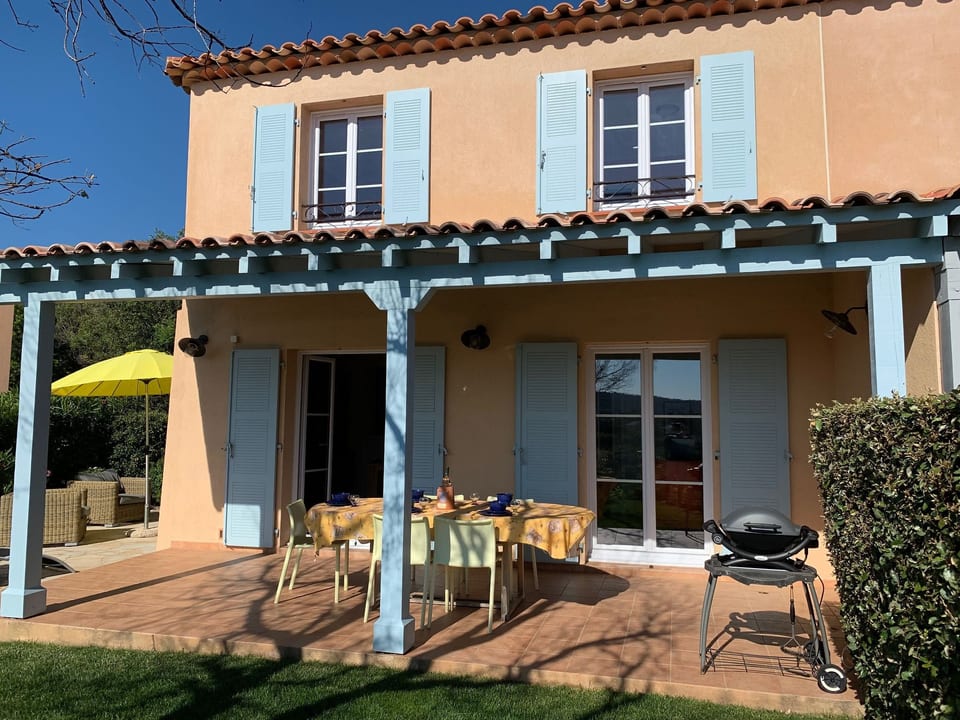 mit Garten, Grill und Terrasse - Roquebrune-sur-Argens