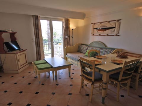 Appt T2 - 4 Pers - Clim - Piscine Résidence