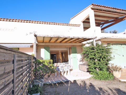 Mas provençal - 4-6 Personen - Strand zu Fuß erreichbar