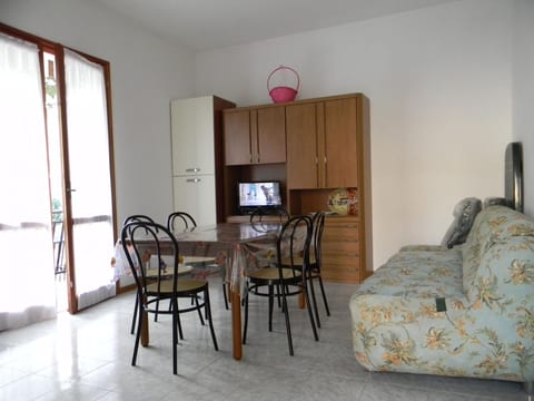 Wohnung mit Garten, Grill und Terrasse
