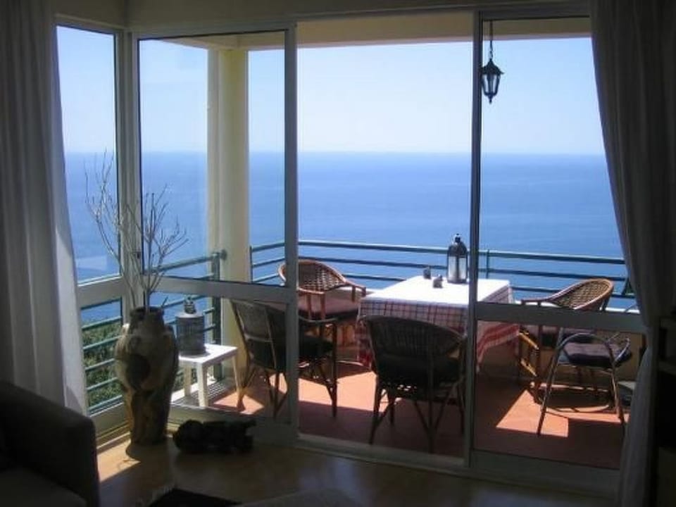 Spaziosa appartamento con vista panoramica - Arco da Calheta