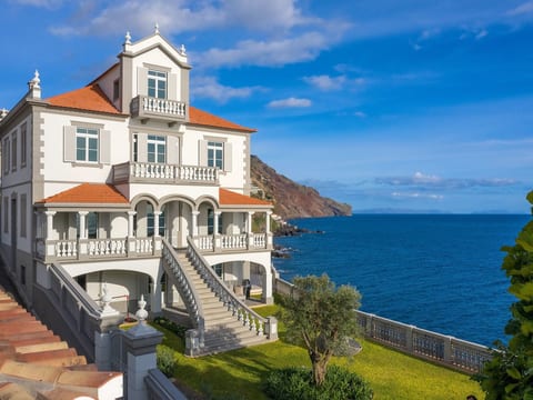 mit Privatpool für 12 Personen in Sao Goncalo, Madeira