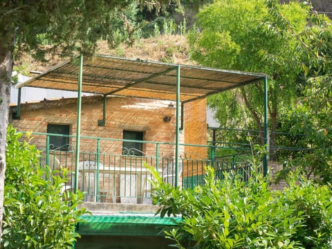Wohnung in Palaia mit Großem Garten