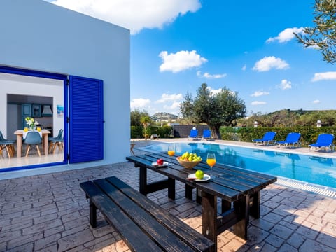 Blue Moon Villa mit tollem Pool