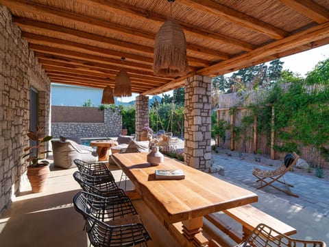 Eptopia Villa