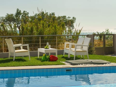 Villa am Strand mit Pool BBQ Spaziergang zu Annehmlichkeiten