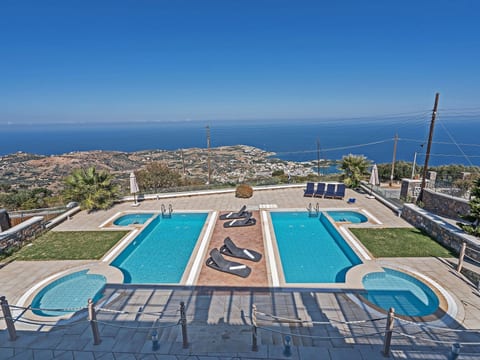 Hochzeit Villa Anemomylos Beheizter Pool Jacuzzi