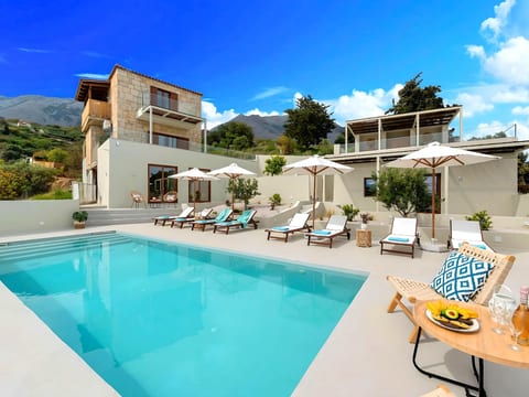 Soluna Villa Privater Pool