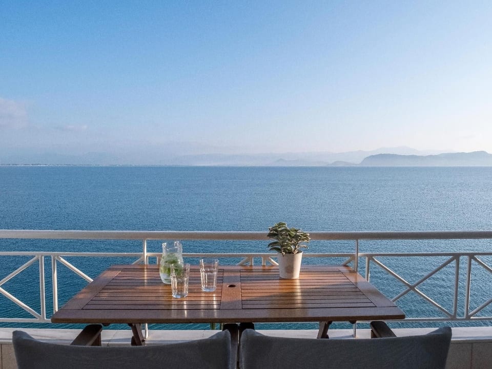 Zesa mit Balkon und Meerblick - Nafplion