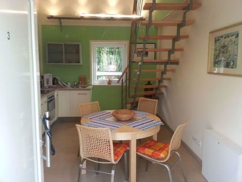 Moderne Maisonette-Wohnung mit Terrasse