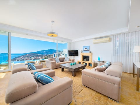 Luxuriöse Villa mit Meerblick in Kalkan Kalamar