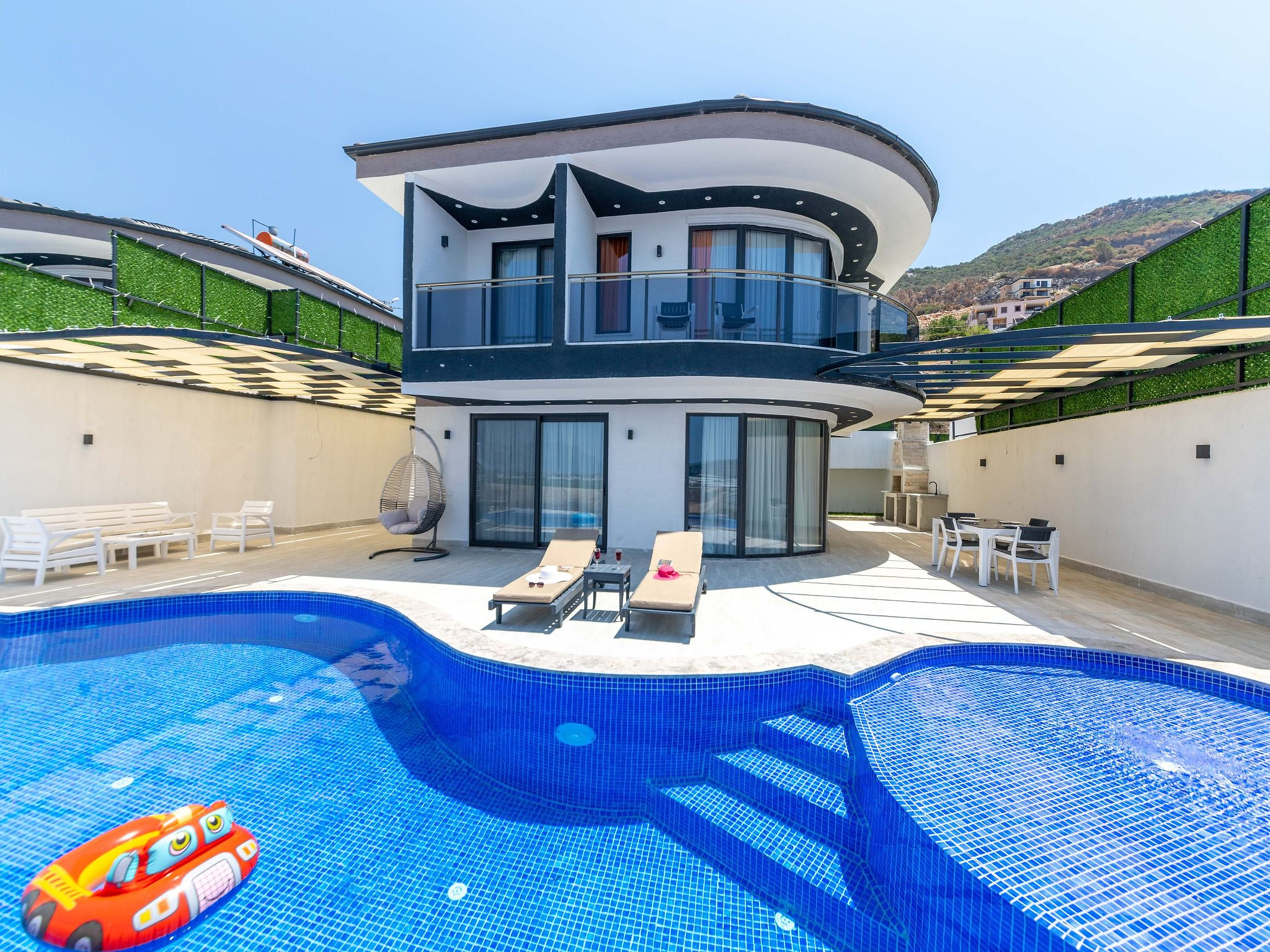 Moderne schöne Villa in der Natur für 4 Personen