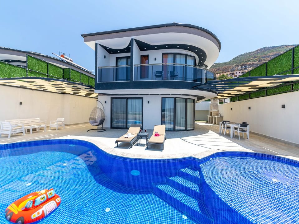 Moderne schöne Villa in der Natur für 4 Personen - Kaş