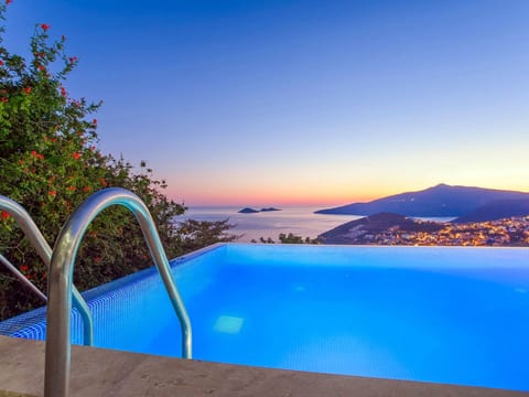 Villa für 10 P mit unglaublichem Ausblick