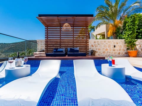 Phi Kalkan