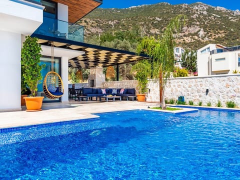Phi Kalkan