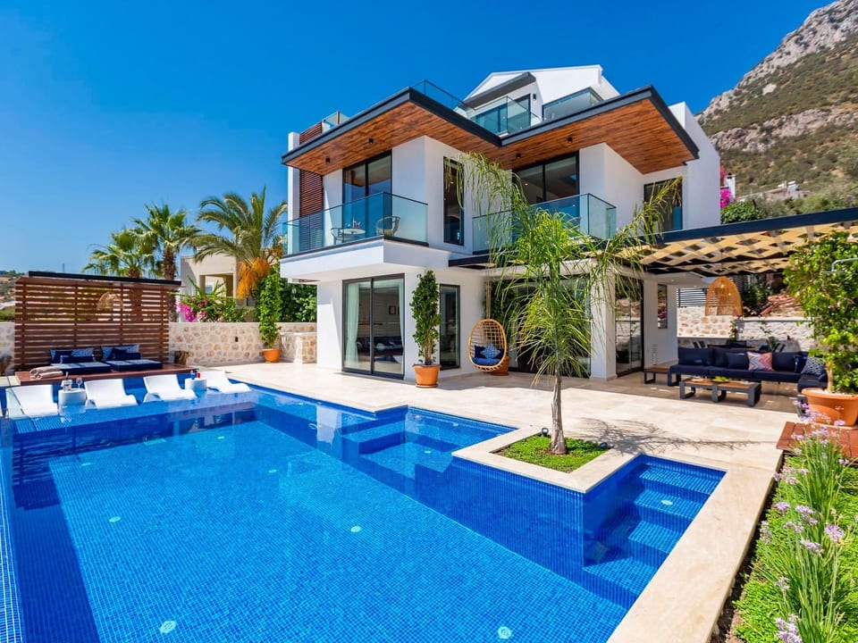 Phi Kalkan - Kaş