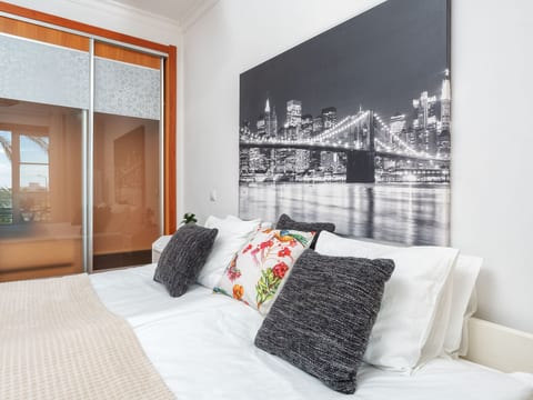 Wohnung mit Terrasse und 2 Schwimmbecken