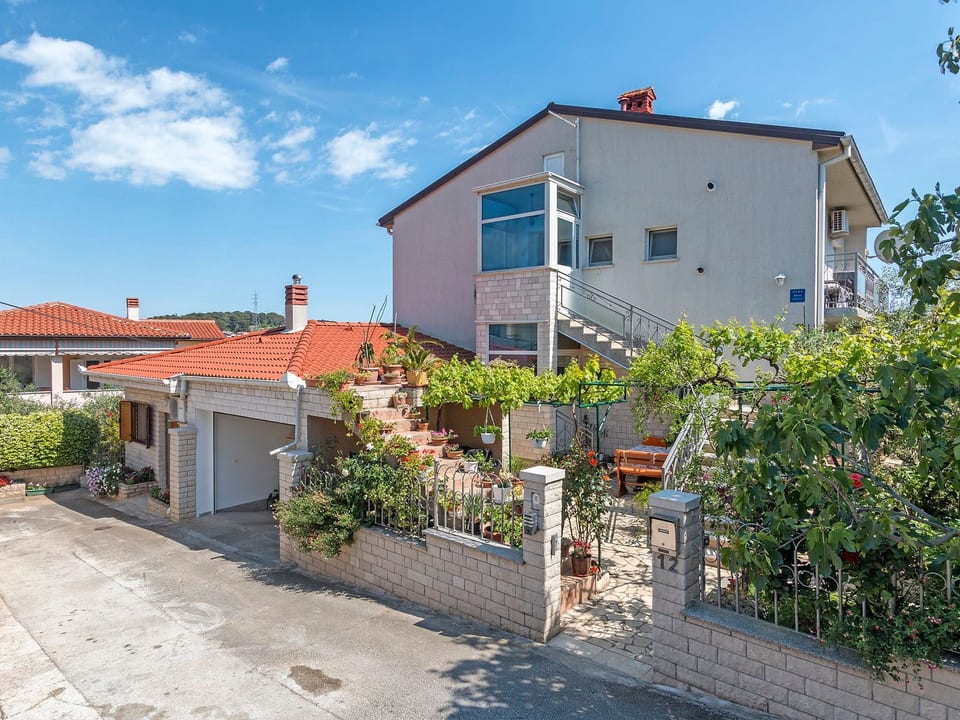 Apartman Oliva **** - Pula