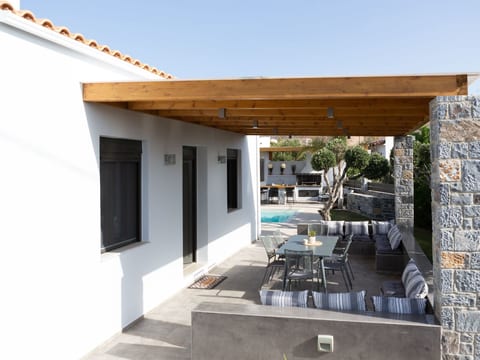 Villa Stavelia mit privatem Pool