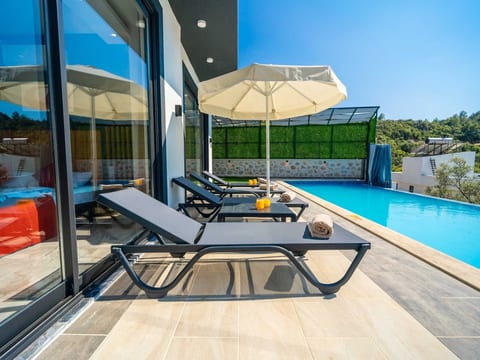 Luxuriöse Villa "Sard 3" mit Jacuzzi