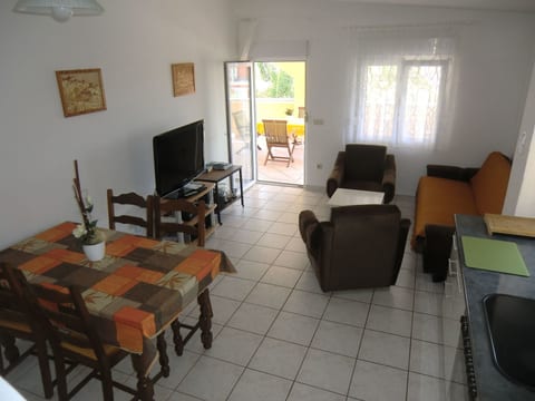 Wohnung in Vir mit Grill