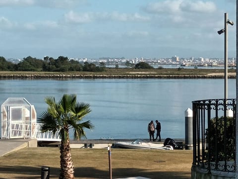 Wohnung mit Balkon, Blick auf die Lagune, Sao Jacinto, Aveiro